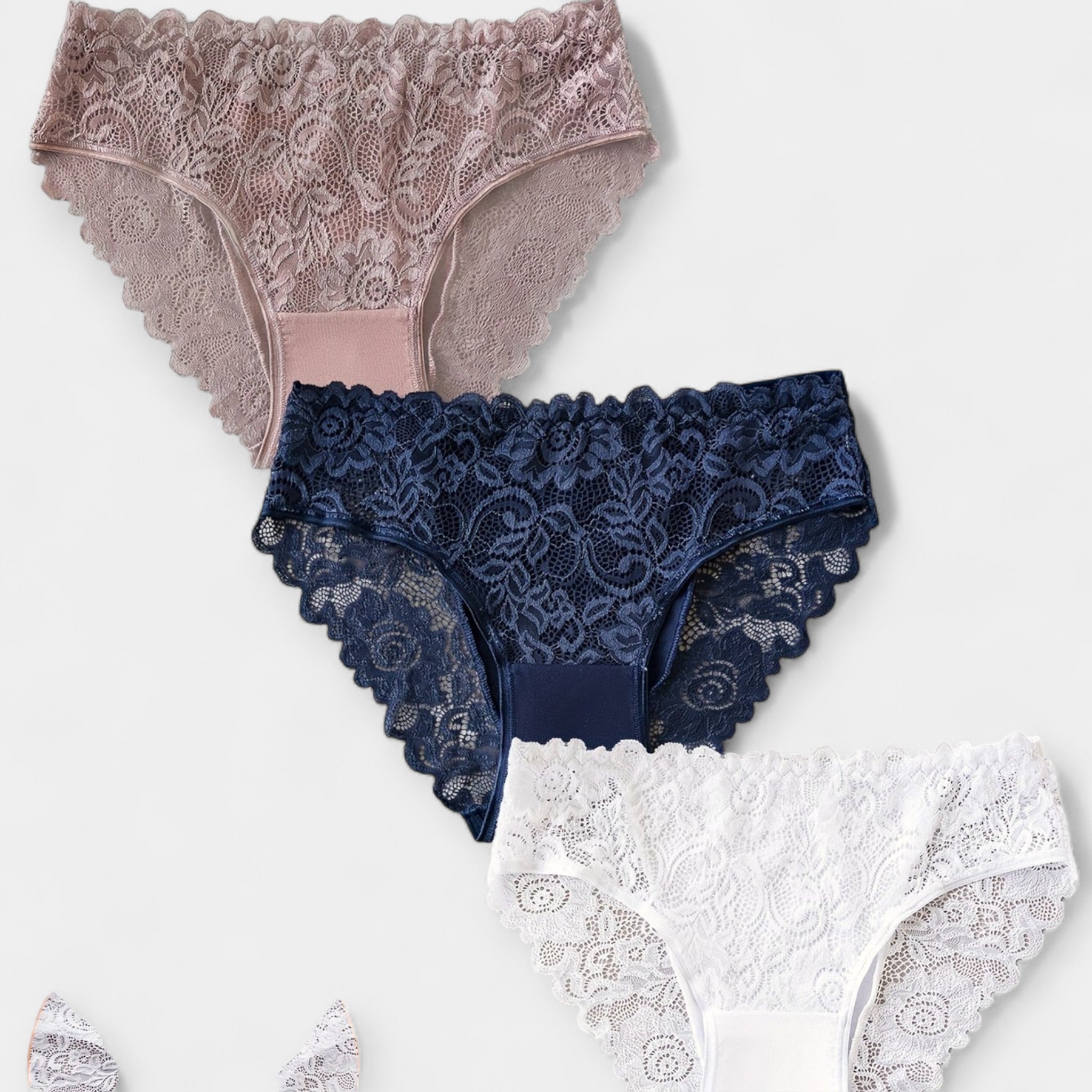 Set Of 3 Lace Trim Briefs Mid Rise Comfortable Fit Pack