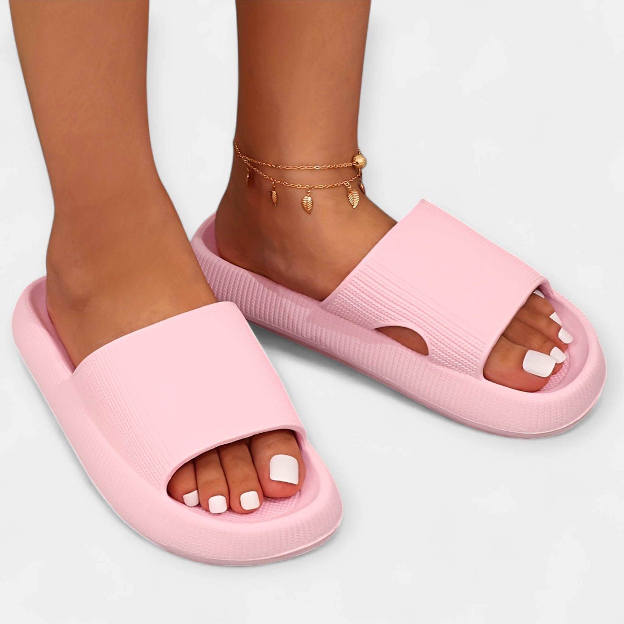 Lightweight Non Slip Slippers for Home and Beach Comfort