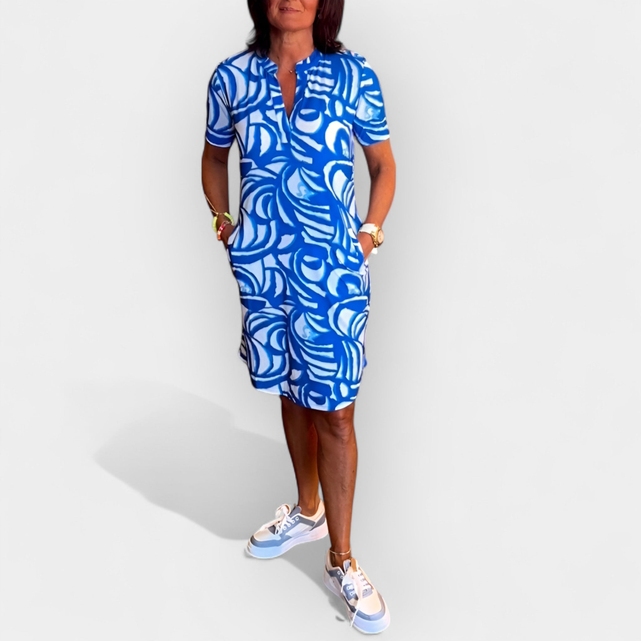 Bold Pattern Dress With Loose Fit For Daytime Casual Wear