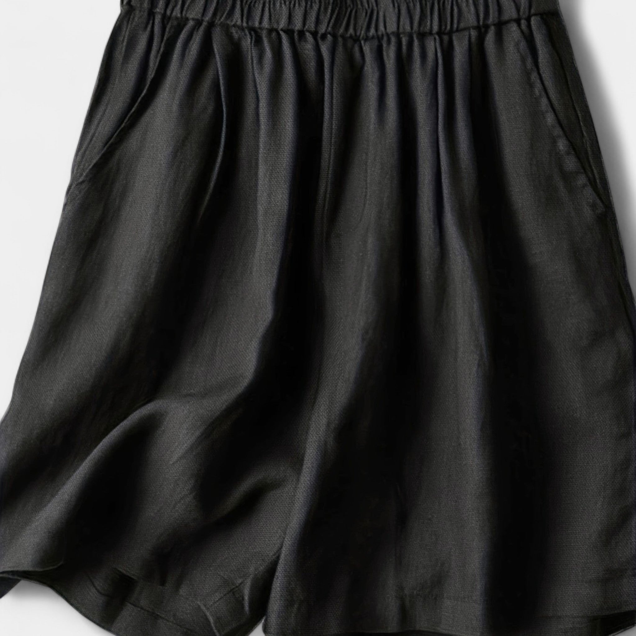 Airy Summer Shorts Elasticated Waist For All Day Comfort