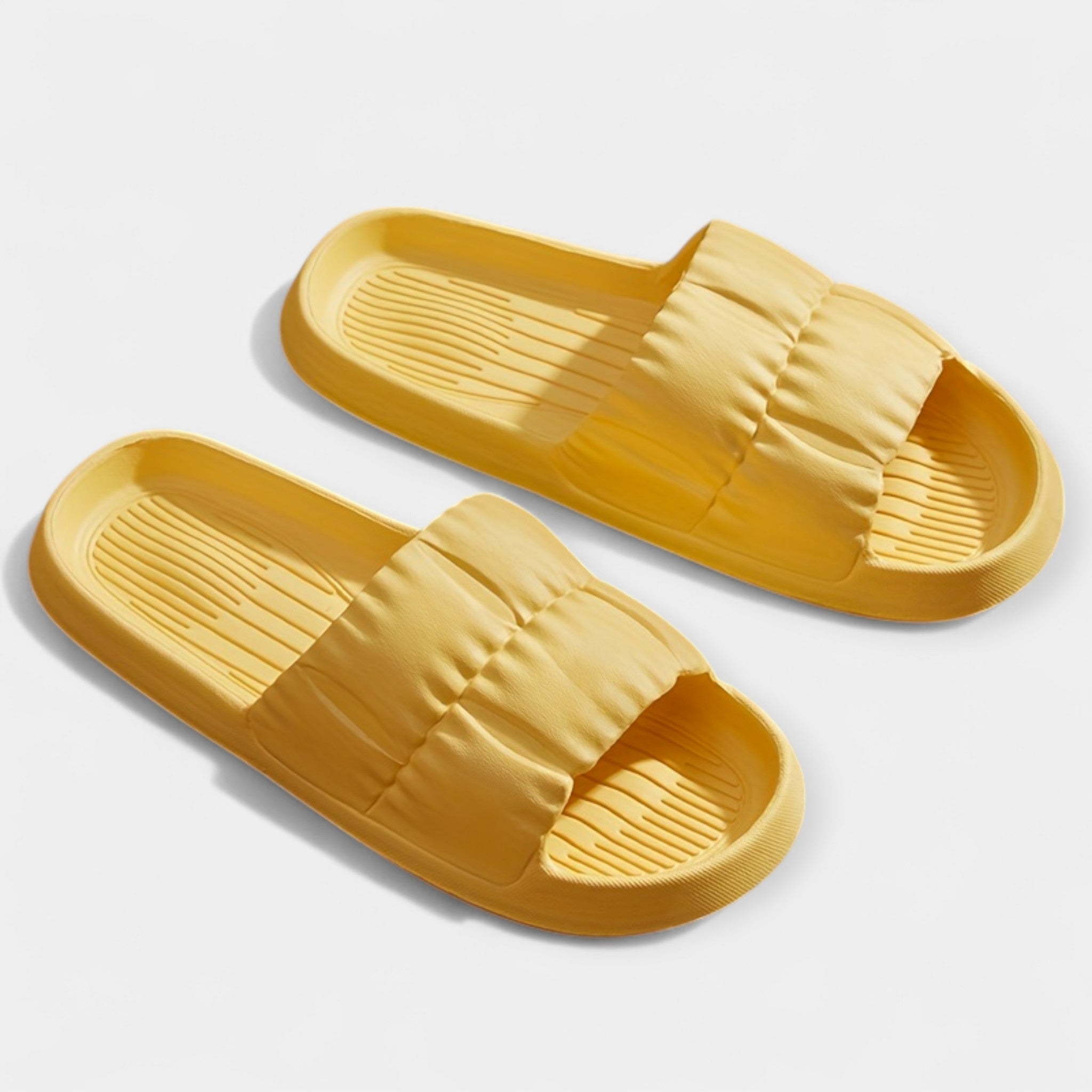 Lightweight Monochrome Flip Flops For Everyday Casual Use