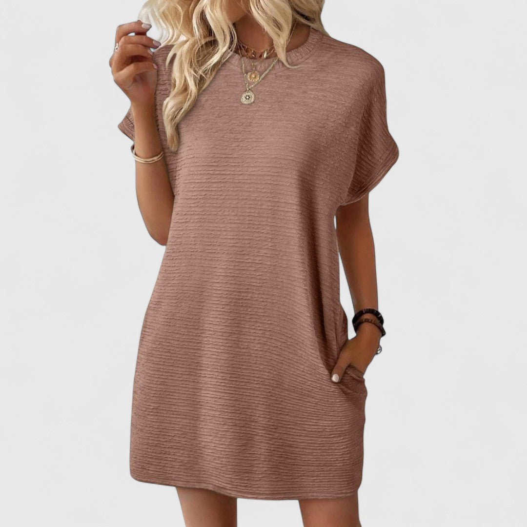 Pantelia Minimalist Dress Round Neckline For Elegant Looks