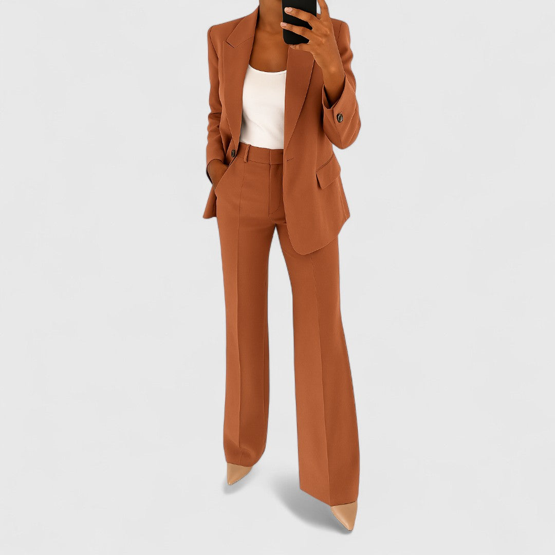 Gráinne - Elegant Two-Piece Set with Modern Sophistication