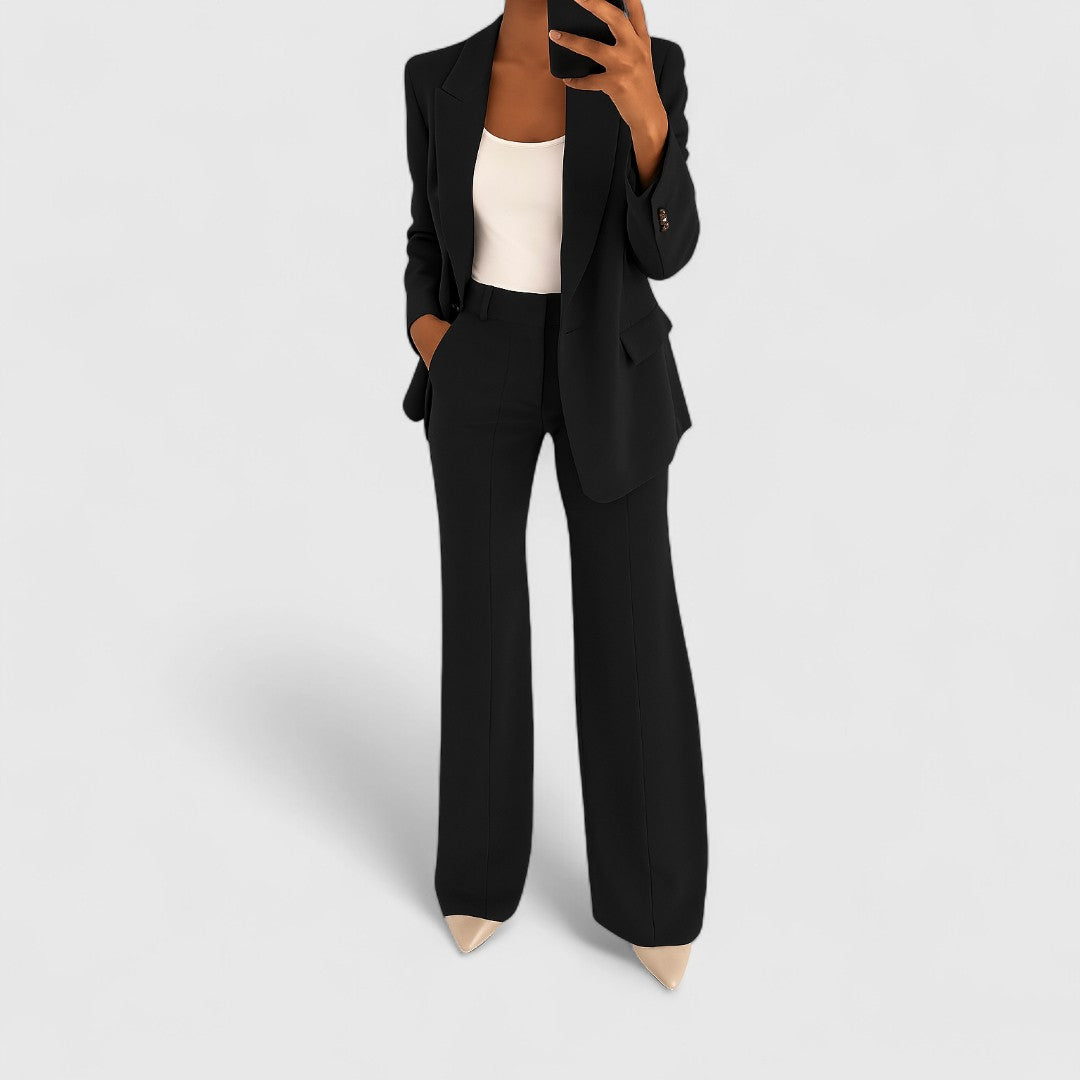 Gráinne - Elegant Two-Piece Set with Modern Sophistication