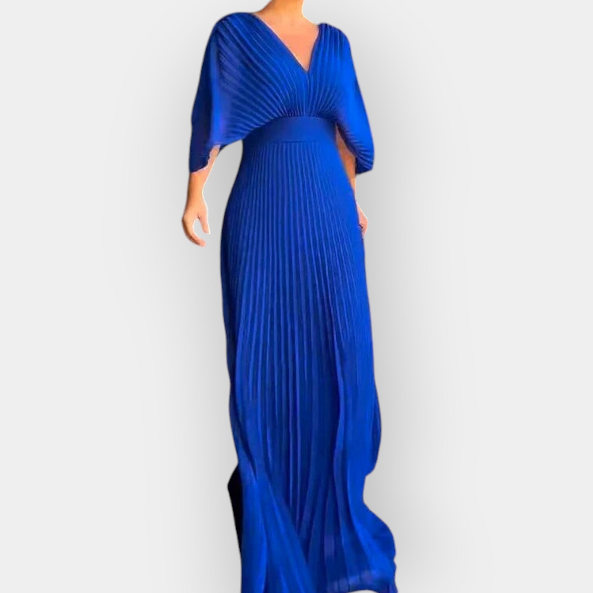 Pleated Dress With Elegant Silhouette For Formal Occasions