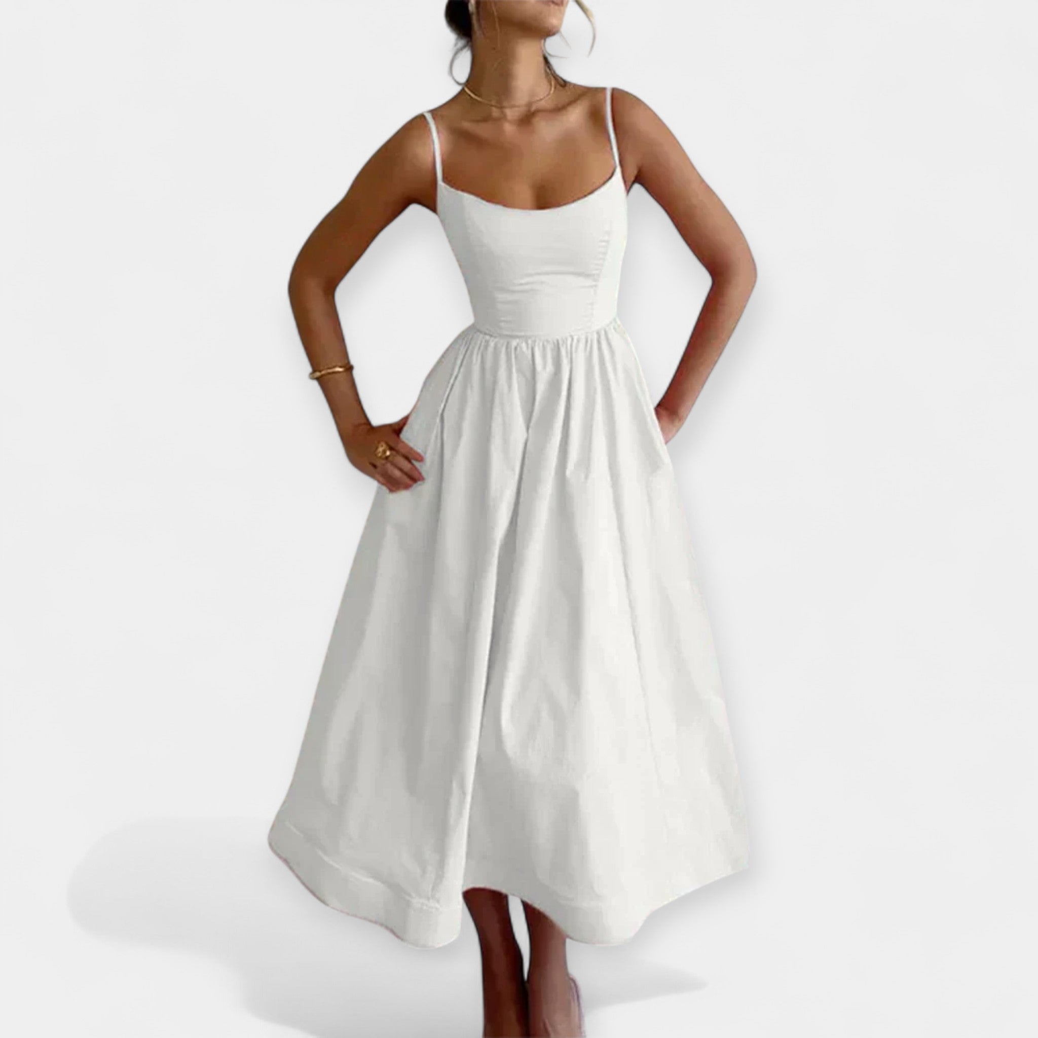 Mini Dress With Round Neckline And Thin Straps For All Day